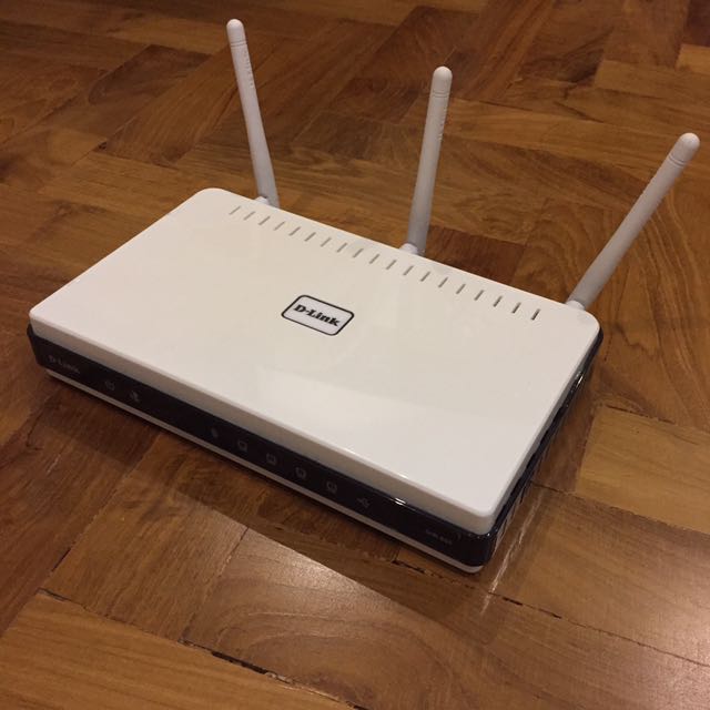 DLink DIR655 WiFi Router, Computers & Tech, Parts & Accessories