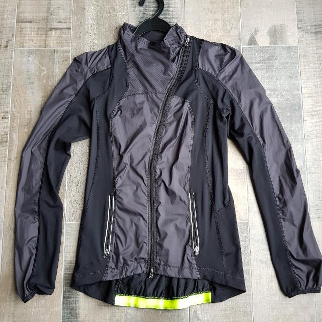 lululemon cycling jacket
