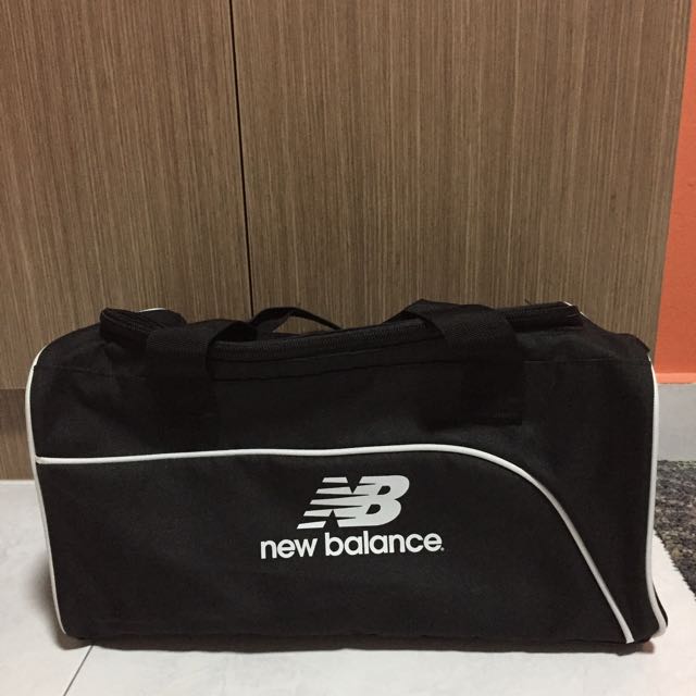 New Balance Gym Bag, Men's Fashion 