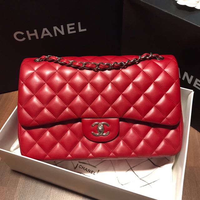 chanel jumbo red