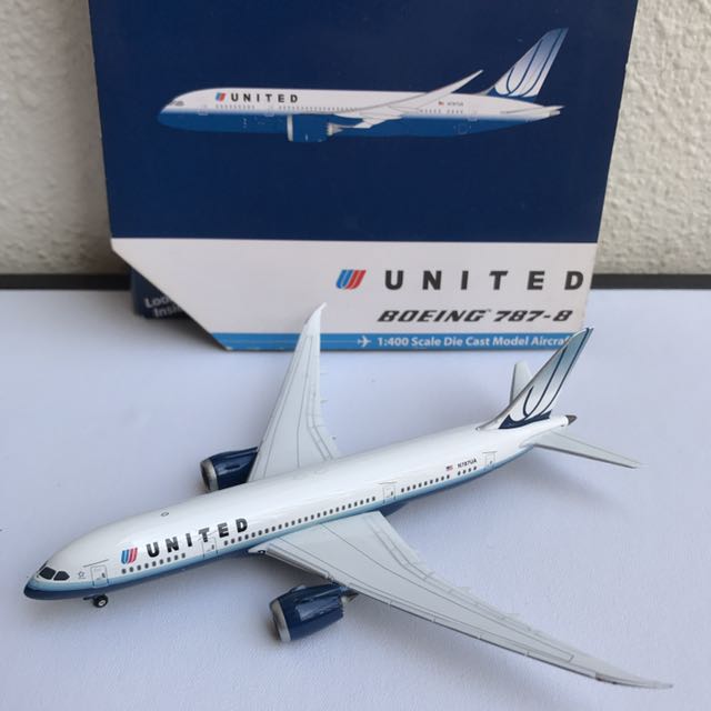 united airlines toys