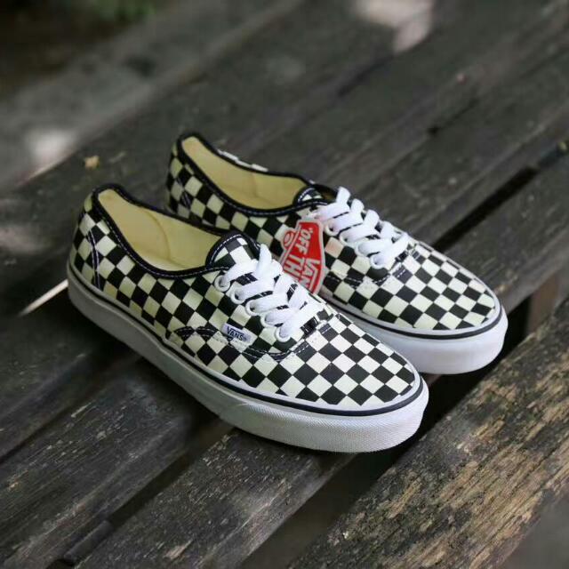vans authentic 35