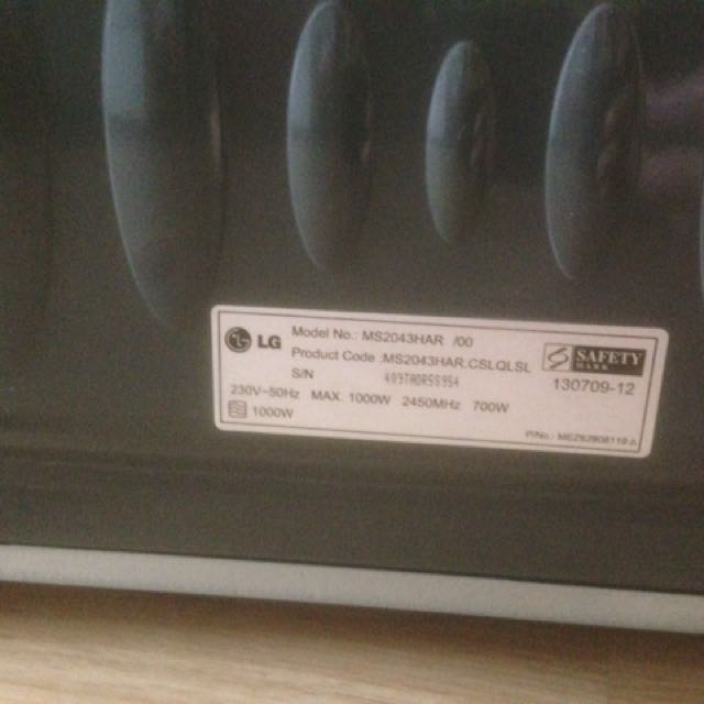 LG Microwave Oven iWave MS2043HAR, TV & Home Appliances, Kitchen Appliances, Ovens & Toasters on