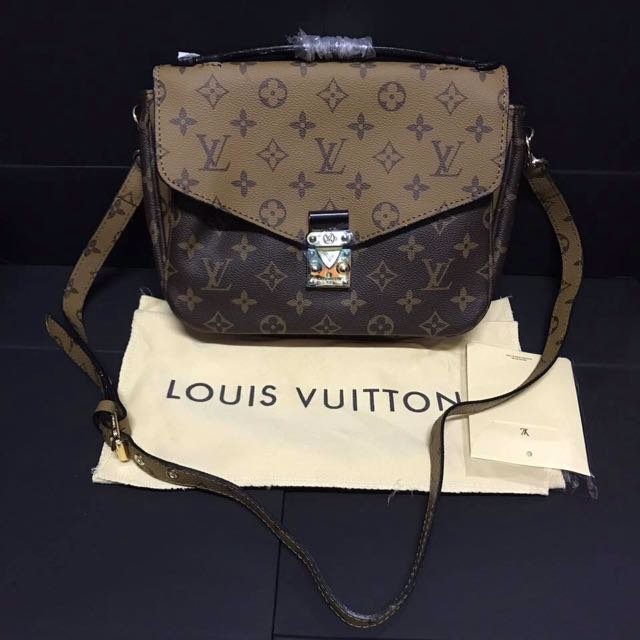 lv pochette metis price philippines