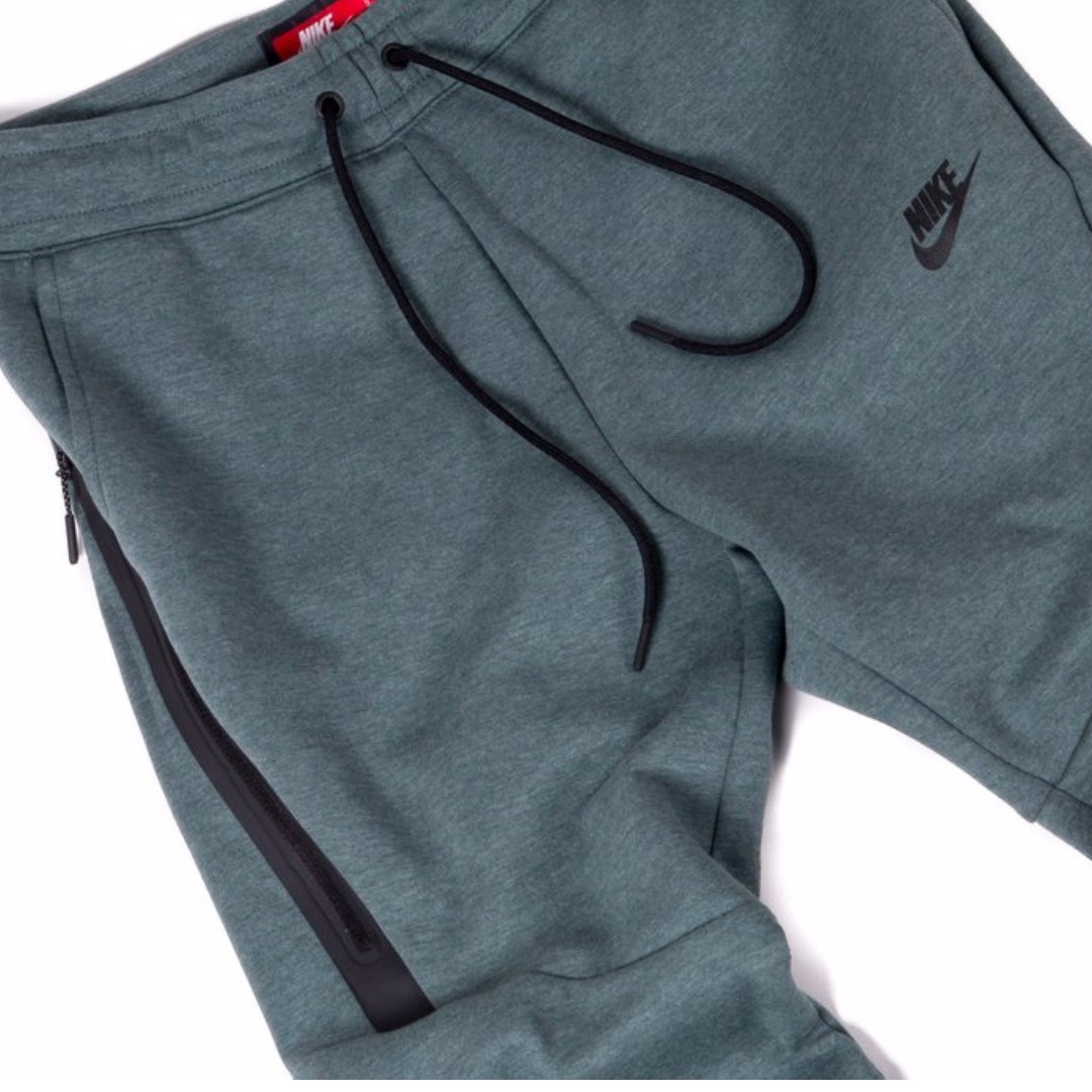 nike tech pants mens