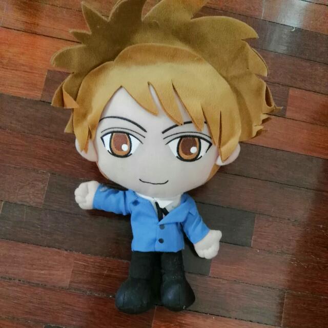 Ouran High School Host Club S Hikaru Hitachiin Plushie Toys Games Other Toys On Carousell Haruhi fujioka is a bright scholarship candidate with no rank or title to speak of—a rare species at ouran high school, an elite academy for students of high pedigree. ouran high school host club s hikaru hitachiin plushie