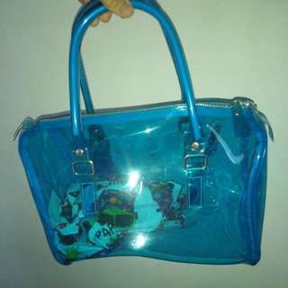 (Category: ) located in . Submitted by lovebooks (Listing ID 120011659, Image 1). Description: .