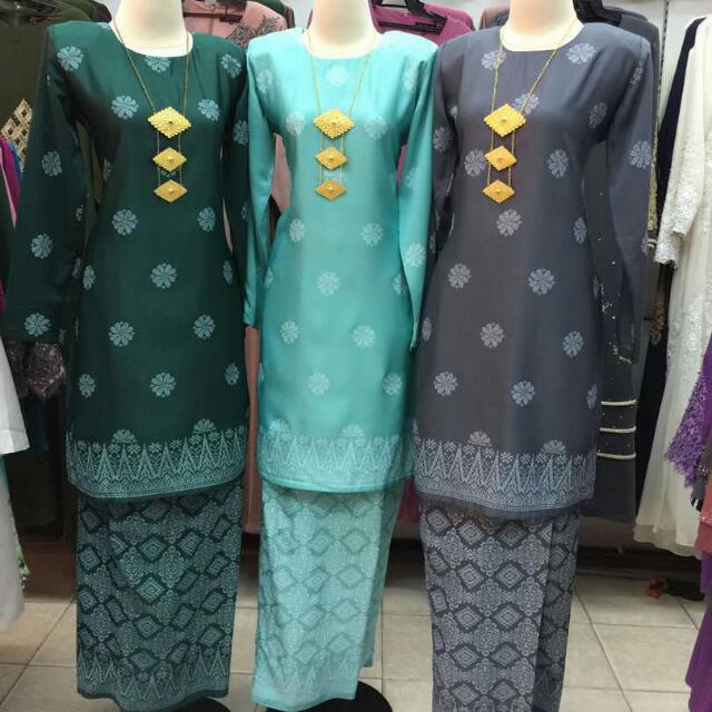 Baju Kurung Songket Printed, Women's Fashion, Muslimah Fashion, Baju ...