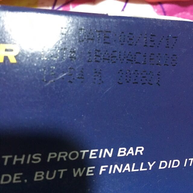 Clearance Quest Protein Bar!!, Food & Drinks, Packaged & Instant Food