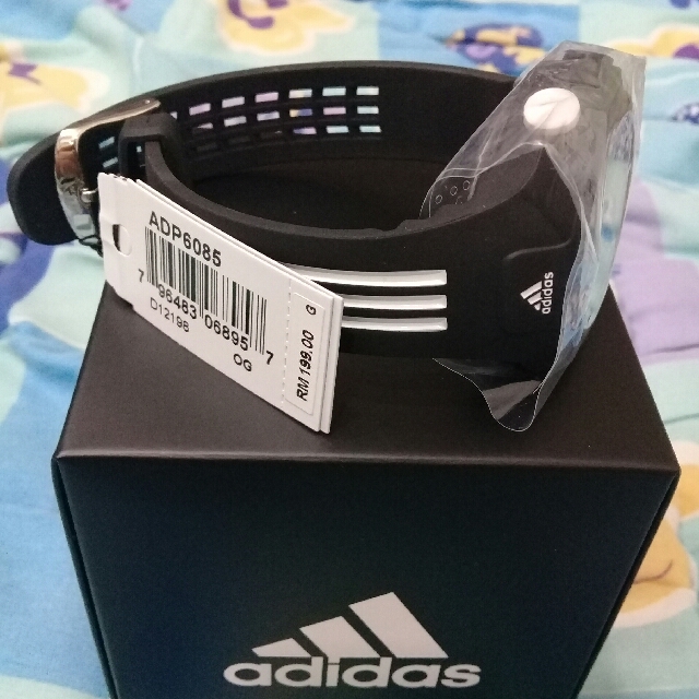 un acreedor Surrey reserva ORIGINAL ADIDAS WATCH ADP6085 (BLACK). NEW AND FRESH... GRAB IT NOW...,  Men's Fashion, Watches & Accessories, Watches on Carousell