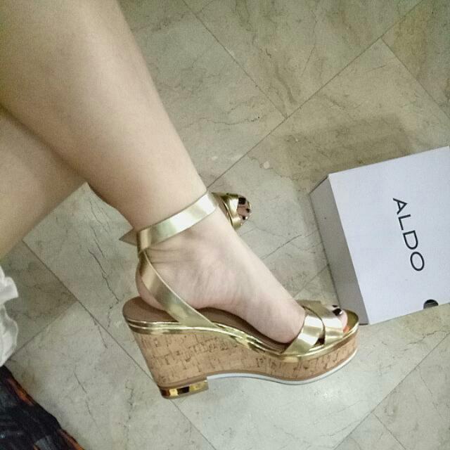 aldo wedge pumps