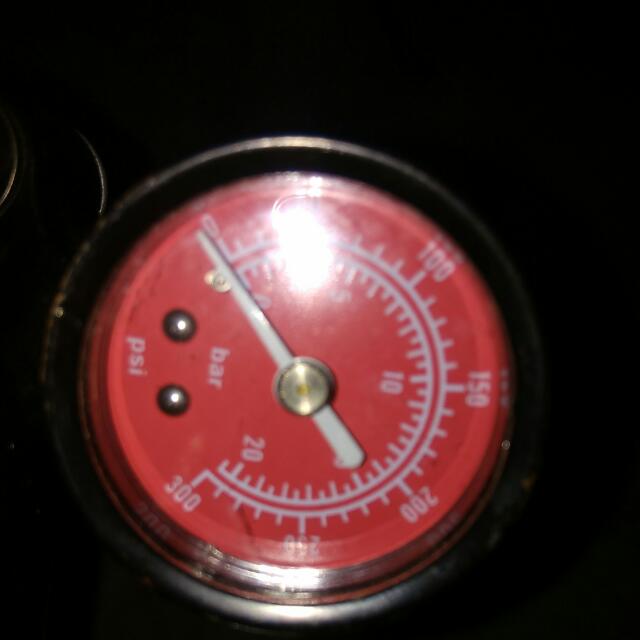 Pompa Per Ammortizzatori RockShox Digitale 300 PSI - Per Forcelle E Ammortizzatori Ad Aria