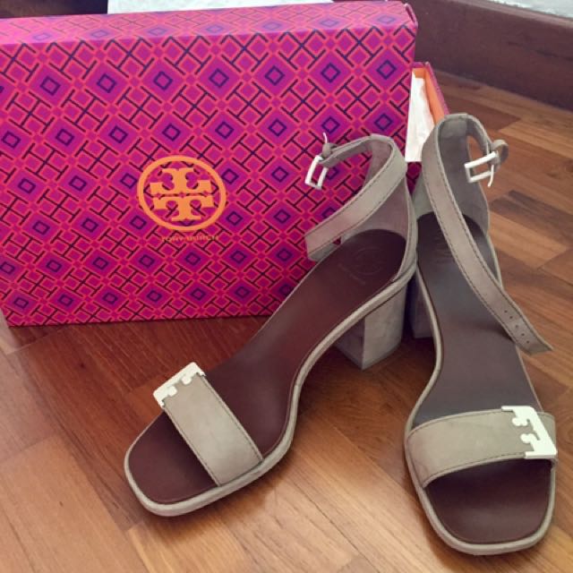 Tory burch gabrielle sandal hotsell