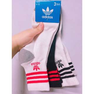 Adidas中筒襪