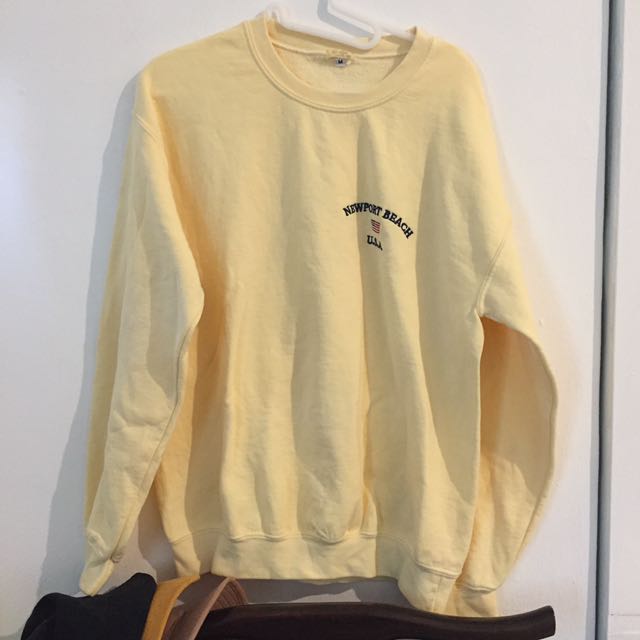 brandy melville yellow hoodie