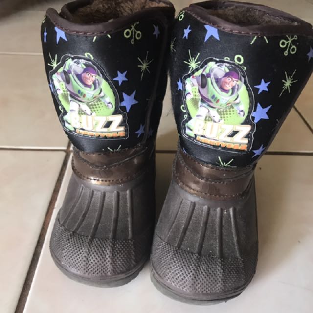 buzz lightyear boots