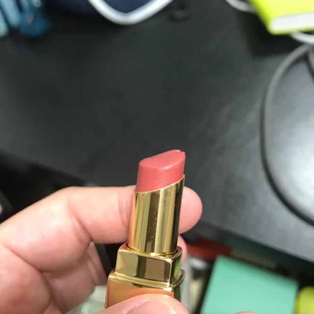 Chanel Rouge Coco Shine Lipstick In 46 Liberte