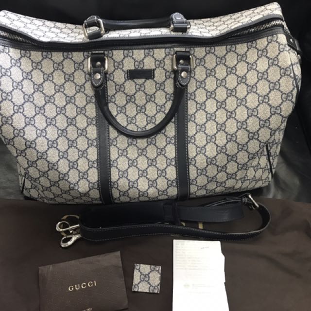 Gucci GG Supreme Carry On Shoulder Strap Duffle Bag, Men's Fashion