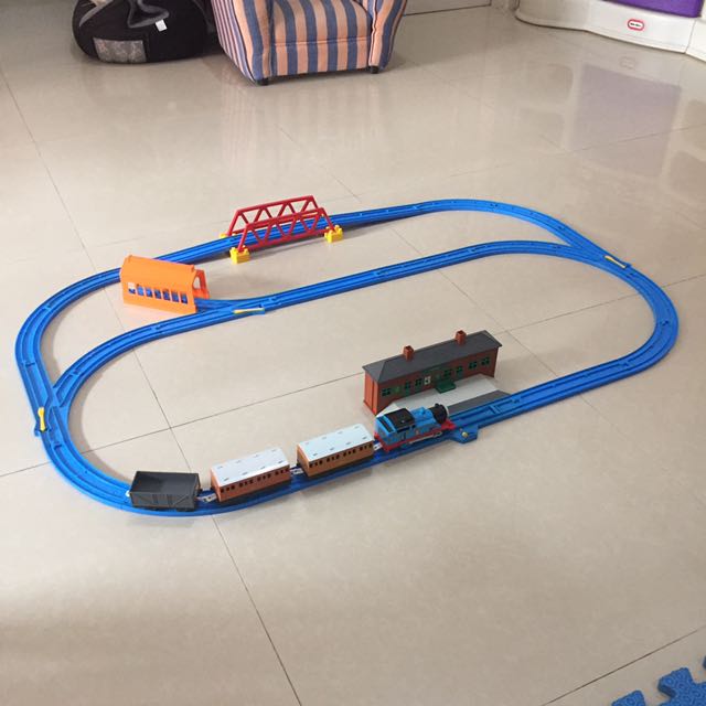 Kereta Tomy Thomas Plarail Set Toys Collectibles Mainan Di Carousell