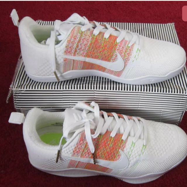 kobe 11 elite low white horse