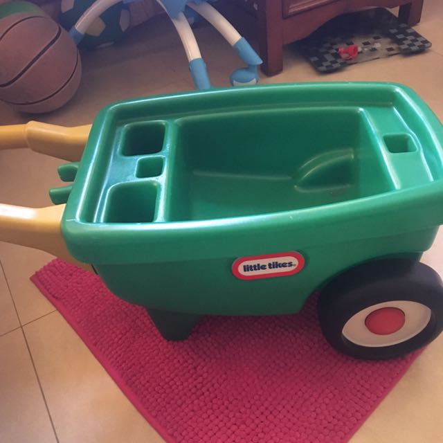 little tikes wheelbarrow