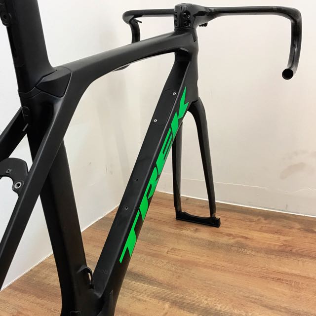 trek madone 9 frameset