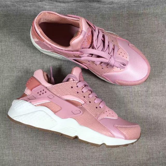nike huarache ultra pink