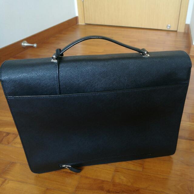 Oroton briefcase online