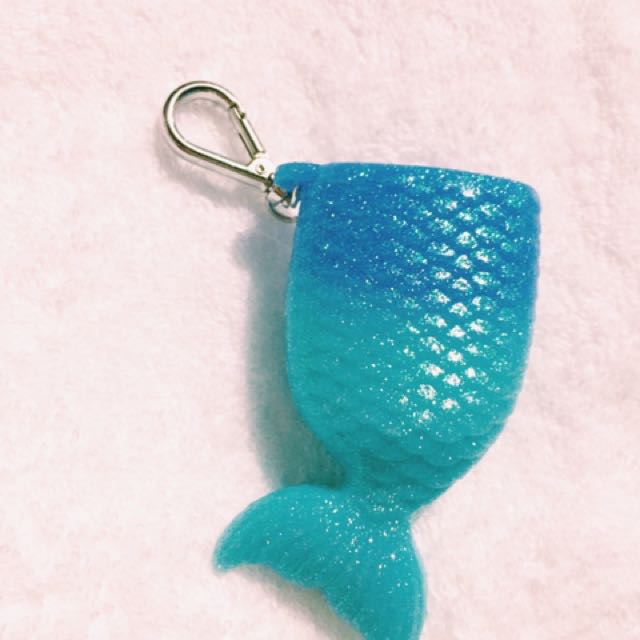 REPRICED!!!! Pocketbac Holder (Mermaid Tail), Women's Fashion, Bags &  Wallets, Purses & Pouches on Carousell