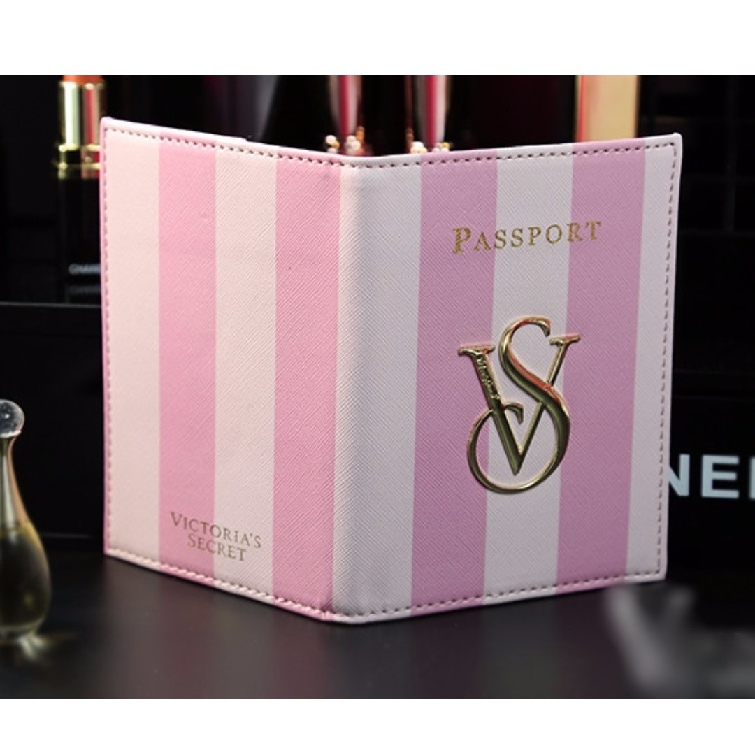 Victoria's Secret Pink Stripe Passport Covers: Buy Victoria's Secret Pink  Stripe Passport Covers Online at Best Price in India