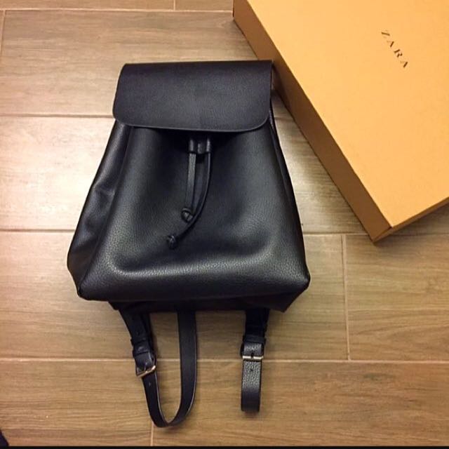 Zara皮革後背包 她的時尚 包包在旋轉拍賣