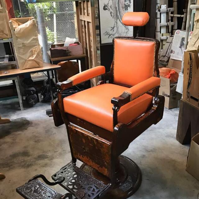 Barber Chair Antiques Vintage Collectibles On Carousell