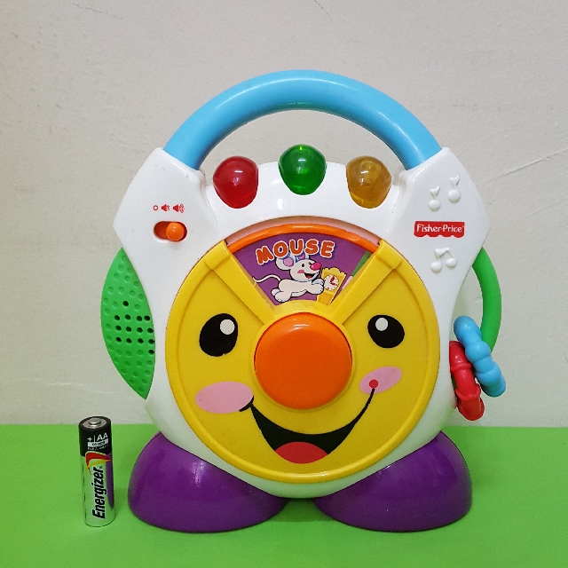 Fisher Price Laugh N Learn Nursery Rhymes Cd Player Light Up And Fisher Price Laugh N Learn Nursery Rhymes Cd Player Light Up And Animal Sounds Toys Other On Carou