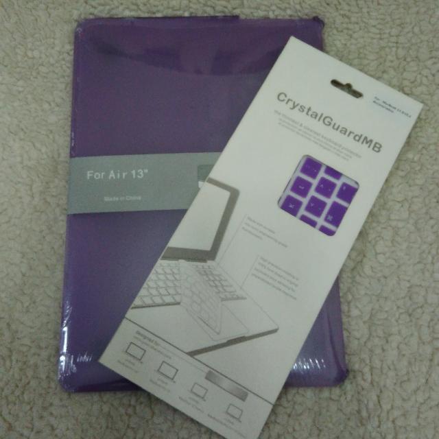 Macbook Air Case 13" With Keyboard Cover (Category: Computer Keyboard) located in Quezon City. Submitted by trendsites.manila (Listing ID 120261772, Image 1). Description: .