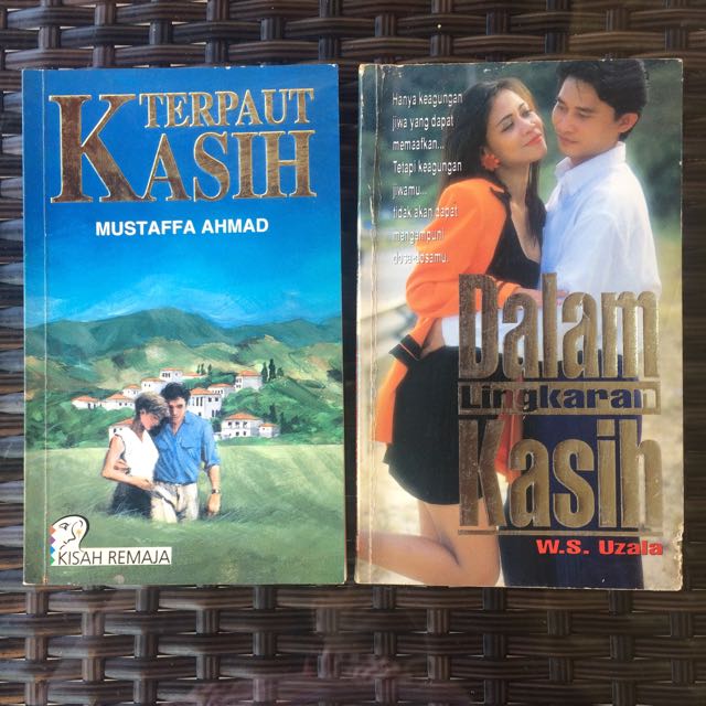 Novel Cinta Remaja 90an Books Stationery Books On Carousell