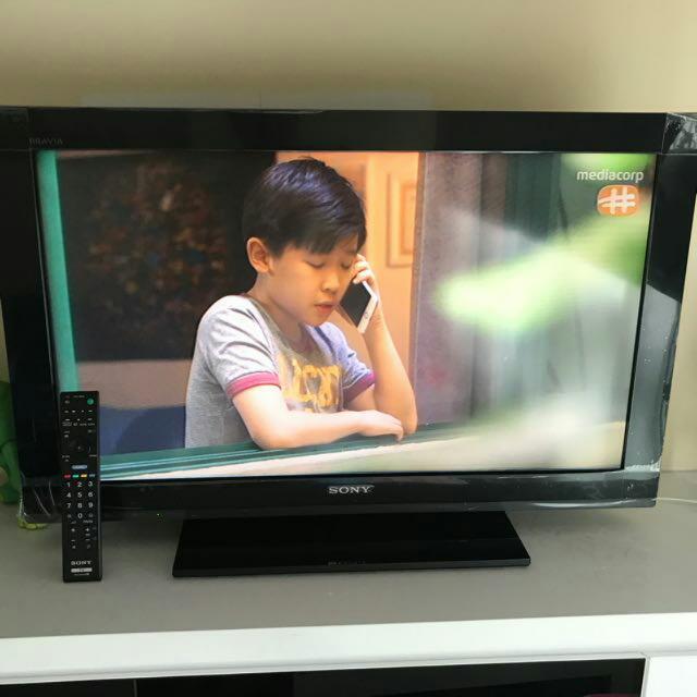 Sony Bravia 32"", TV & Home Appliances, TV & Entertainment, TV on Carousell