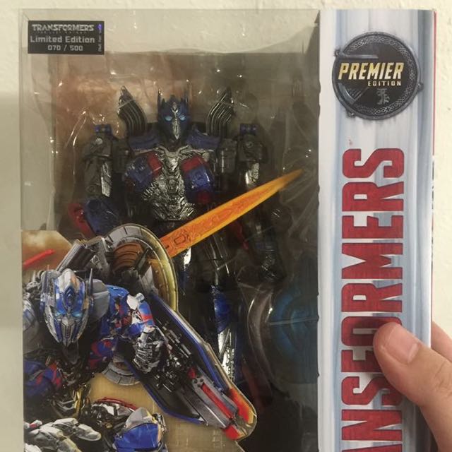 transformers battle damaged optimus prime