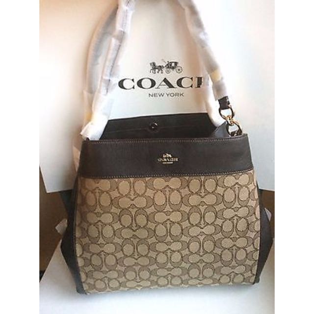 Authentic COACH LEXY BROWN SHOULDER BAG IN OUTLINE SIGNATURE