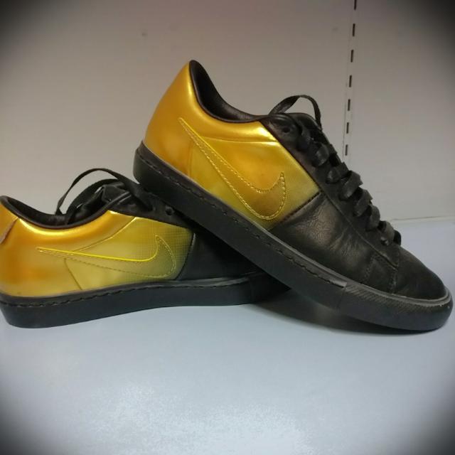 nike blazer low womens gold