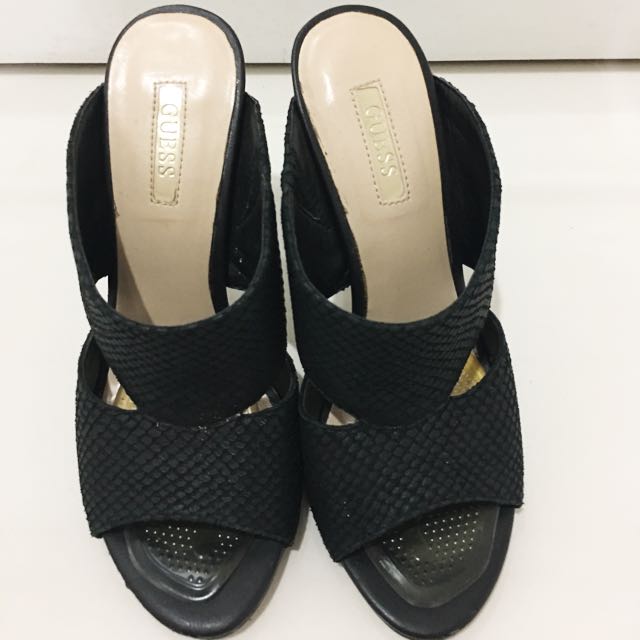 Guess Black High Heels, Fesyen Wanita 