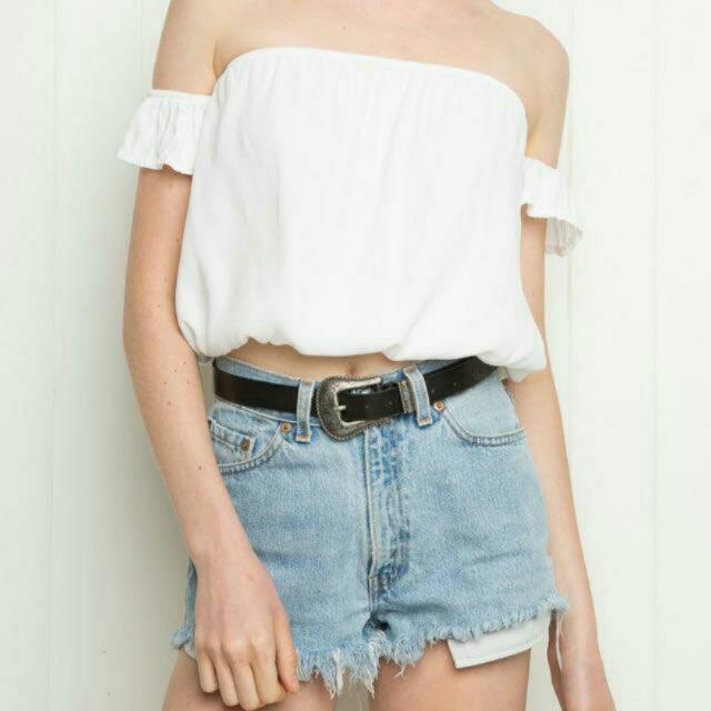 Brandy Melville Beccah Off the Shoulder Top One Size Size undefined - $13 -  From Rachel