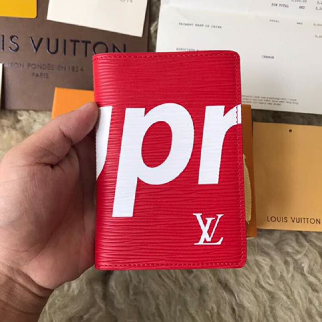 Louis Vuitton Supreme passport holder