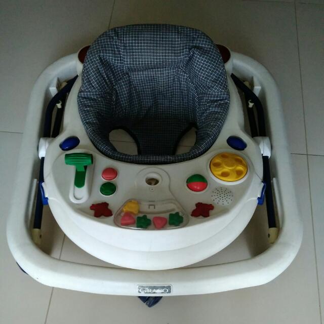 Graco baby walker top