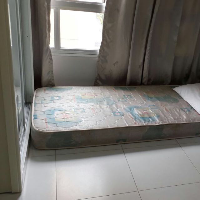 (Category: ) located in . Submitted by luxeoverruns (Listing ID 120538695, Image 1). Description: .