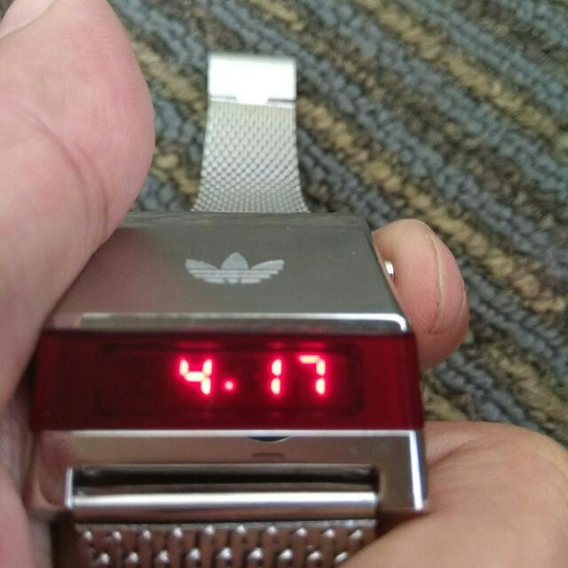 Adidas watch shop led
