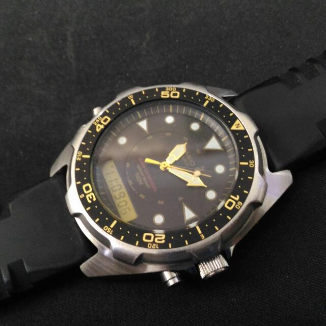 casio amw 320c