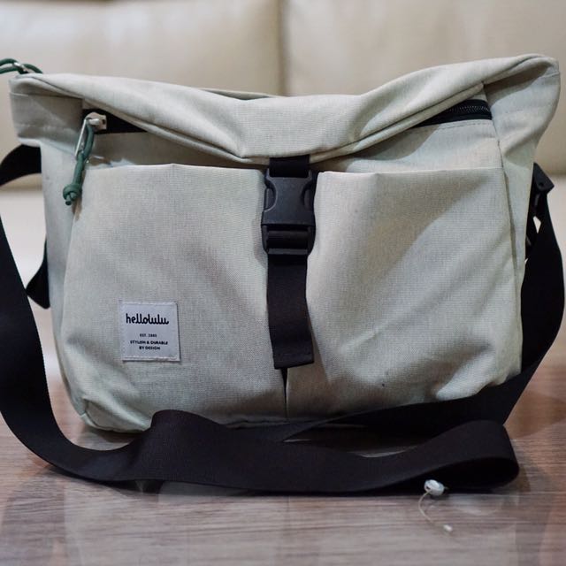 Hellolulu duff all hotsell day shoulder bag