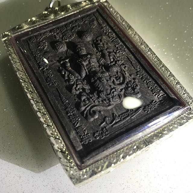 Kruba Krissana Holy Amulet - Narai 1 (Black) RARE, Vintage ...