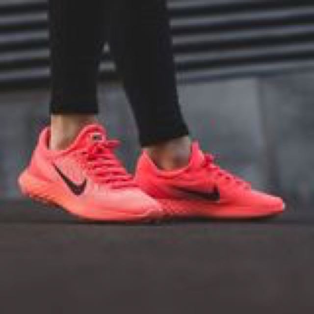 nike lunar skyelux