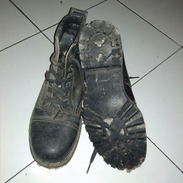 Sepatu Pdl Pendek Tni Ad Serba Serbi Others Di Carousell